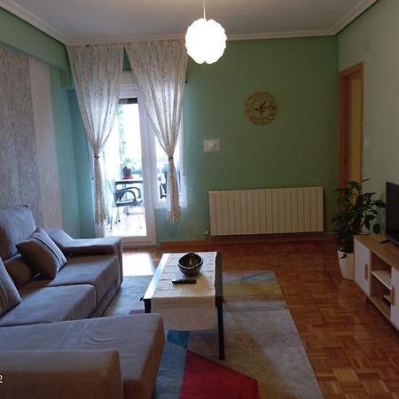 A&C Plaza Haro Apartment Bagian luar foto