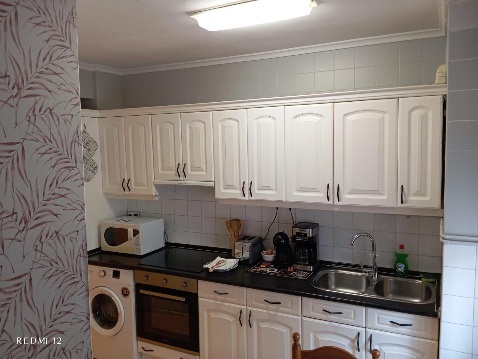 A&C Plaza Haro Apartment Bagian luar foto