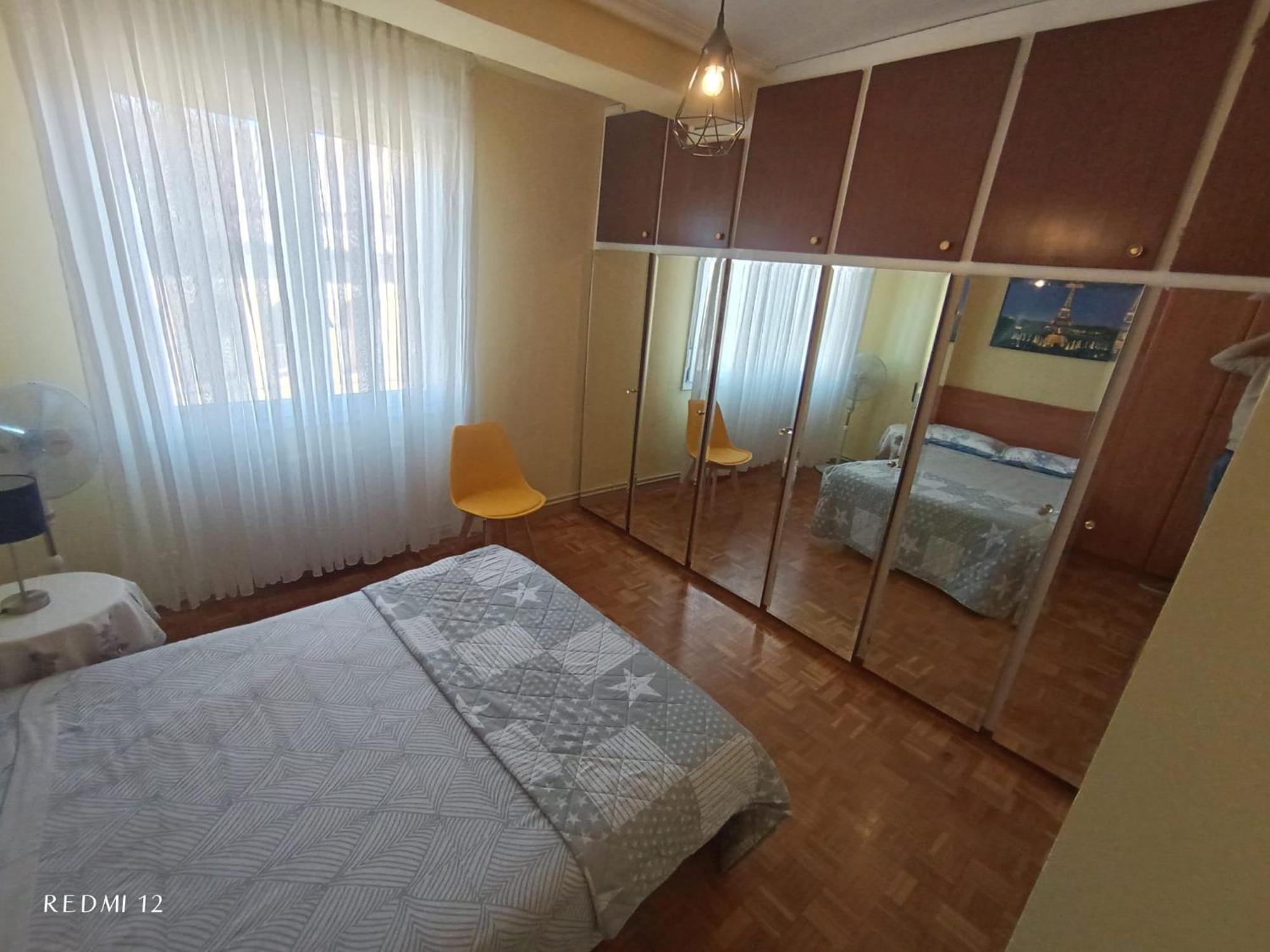 A&C Plaza Haro Apartment Bagian luar foto